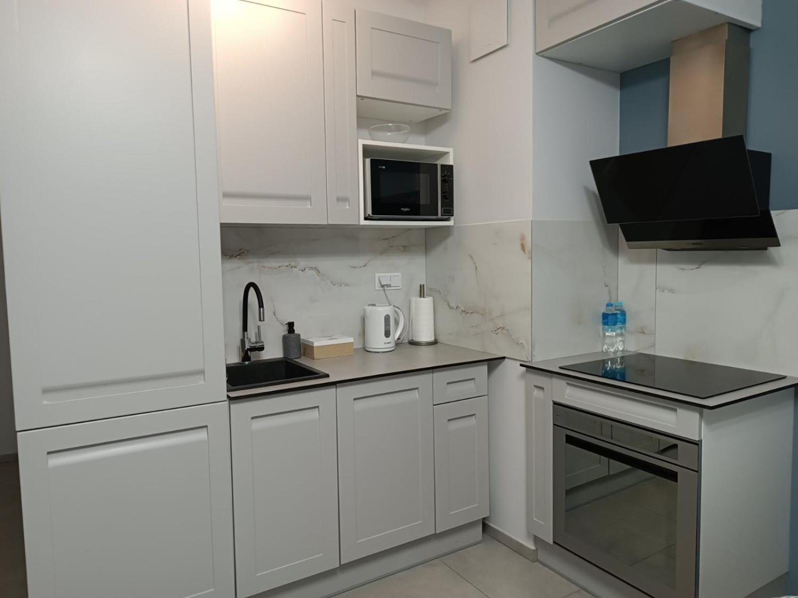 Butas Wiktoryn 6a Warsaw